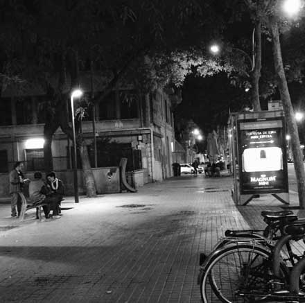 Volunteers take to the streets of Barcelona
