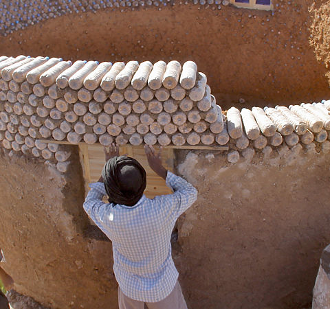 Plastic bottle houses for Sahrawi refugees