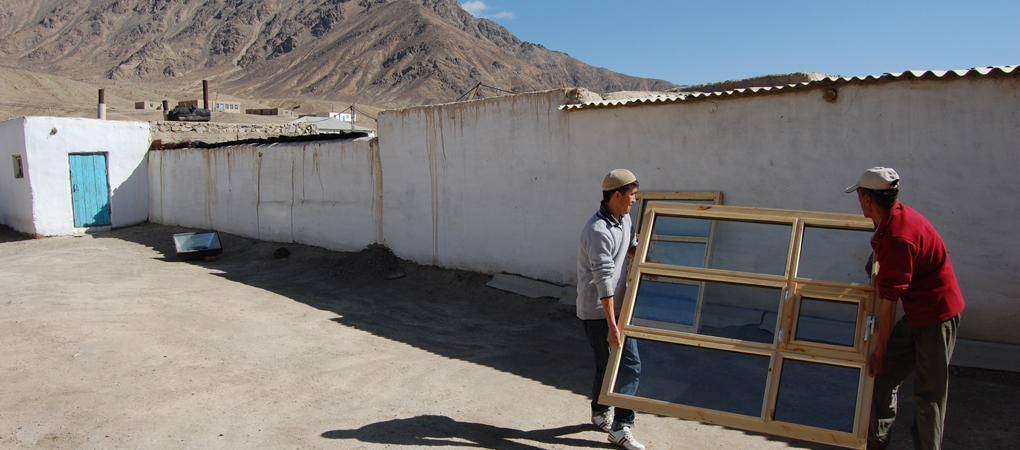 ‘Warm Comfort’ and energy-saving microloans