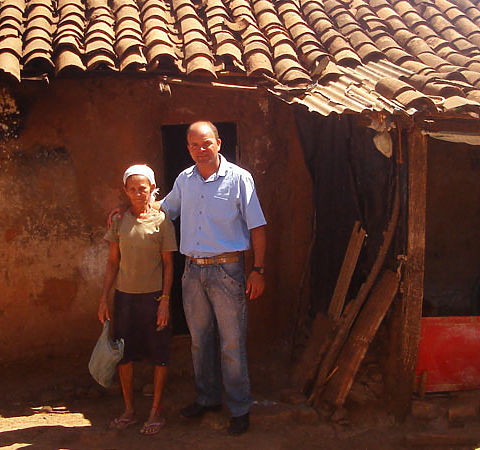 ‘Caprichando a Morada’: Living well is part of human dignity