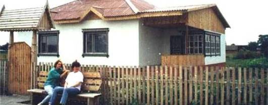 Healthy Natural, Low-energy and Inexpensive Houses
