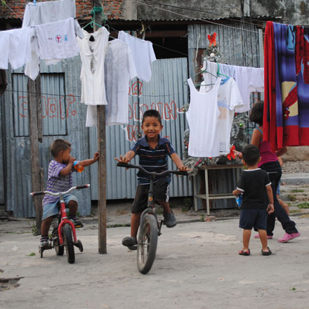 Cooperative housing restoring historic capital of El Salvador announced as finalist of World Habitat Awards 2017