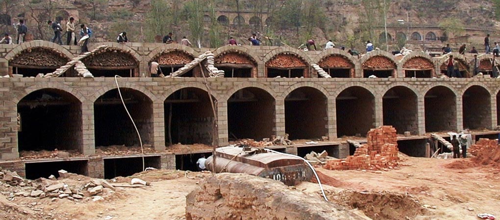 The New Generation of Yaodong Cave Dwellings, Loess Plateau