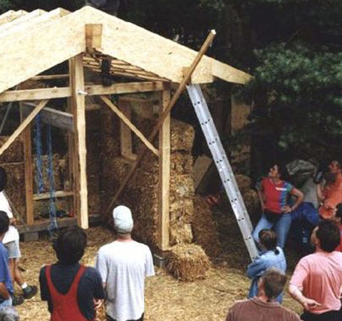 Straw-bale Housing in the Sieben Linden Ecovillage
