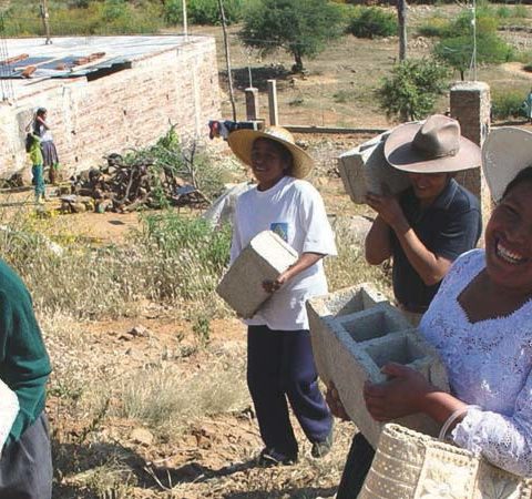 ‘Habitat para la Mujer’ – the Maria Auxiliadora Community